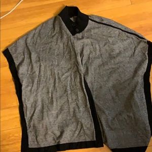 Banana republic poncho